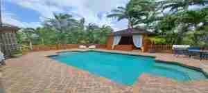 cottage de sante pool short term rental
