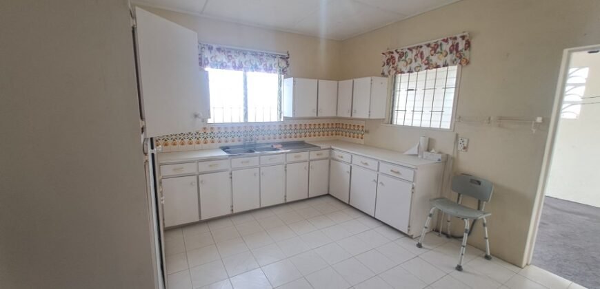 27 Elizabeth Park, Christ Church |  Barbados House for Sale